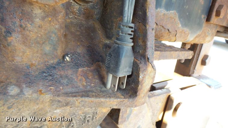 image for item DA1130 2000 Sterling L9500 dump truck