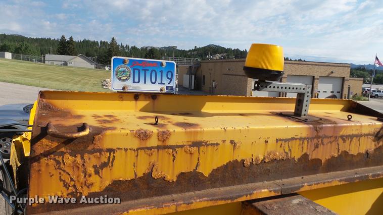 image for item DA1130 2000 Sterling L9500 dump truck