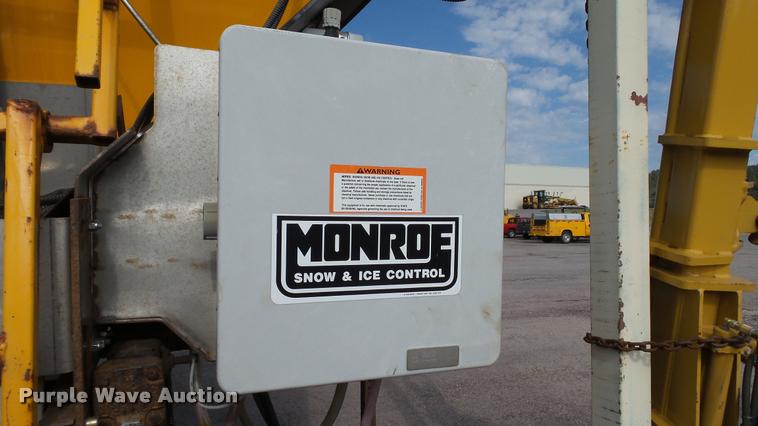 image for item DA1130 2000 Sterling L9500 dump truck