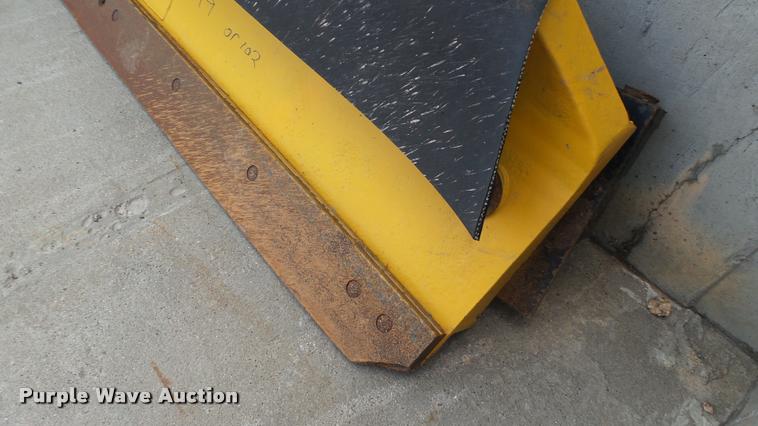 image for item DA1130 2000 Sterling L9500 dump truck