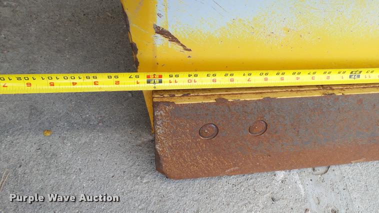 image for item DA1130 2000 Sterling L9500 dump truck