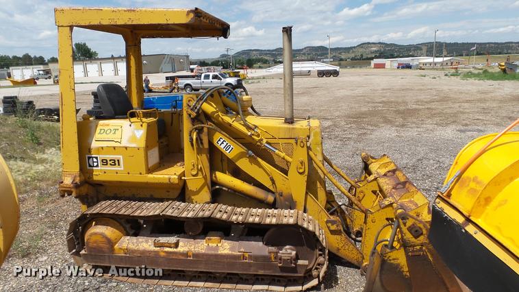 image for item DA1132 1974 Caterpillar 931 loader