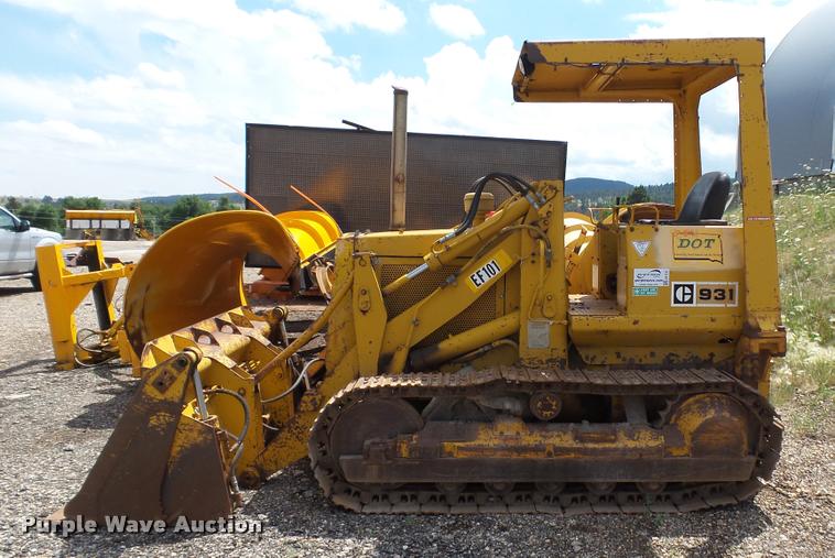 image for item DA1132 1974 Caterpillar 931 loader