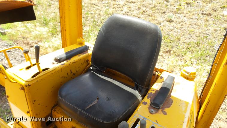 image for item DA1132 1974 Caterpillar 931 loader