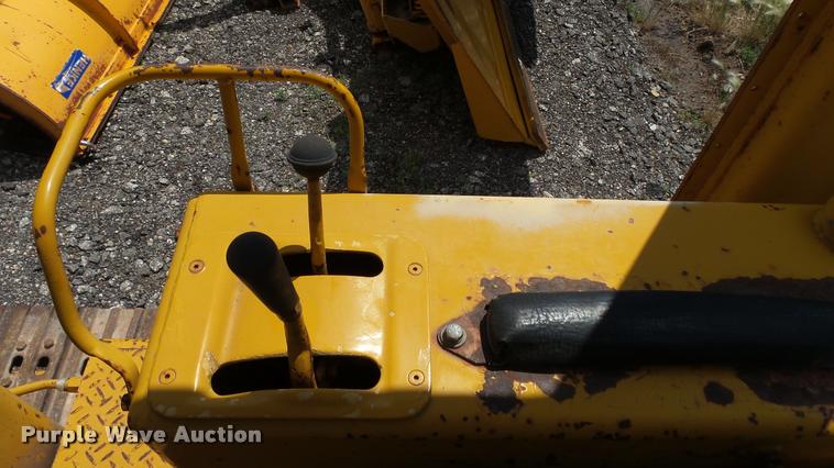 image for item DA1132 1974 Caterpillar 931 loader