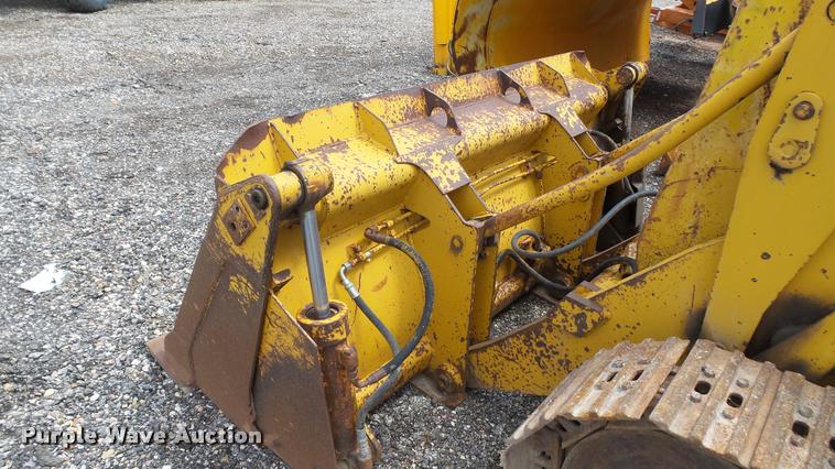 image for item DA1132 1974 Caterpillar 931 loader