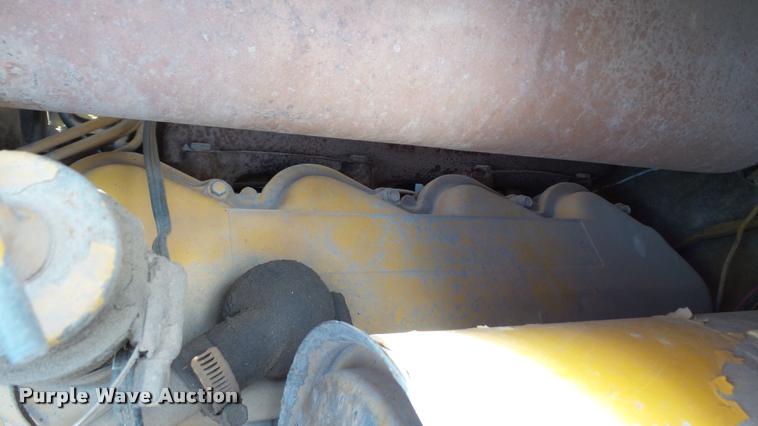 image for item DA1132 1974 Caterpillar 931 loader