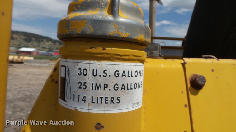 image for item DA1132 1974 Caterpillar 931 loader