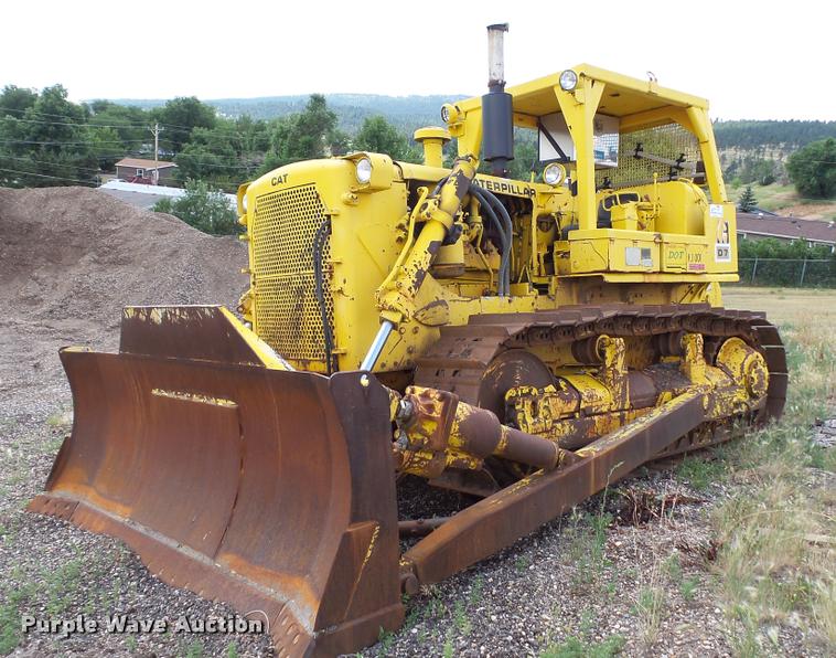 image for item DA1135 1966 Caterpillar D7E dozer