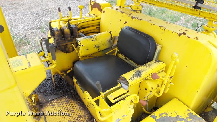 image for item DA1135 1966 Caterpillar D7E dozer