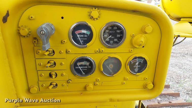 image for item DA1135 1966 Caterpillar D7E dozer