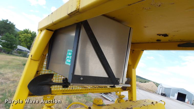 image for item DA1135 1966 Caterpillar D7E dozer