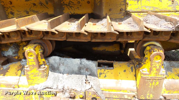 image for item DA1135 1966 Caterpillar D7E dozer