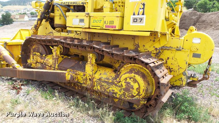 image for item DA1135 1966 Caterpillar D7E dozer