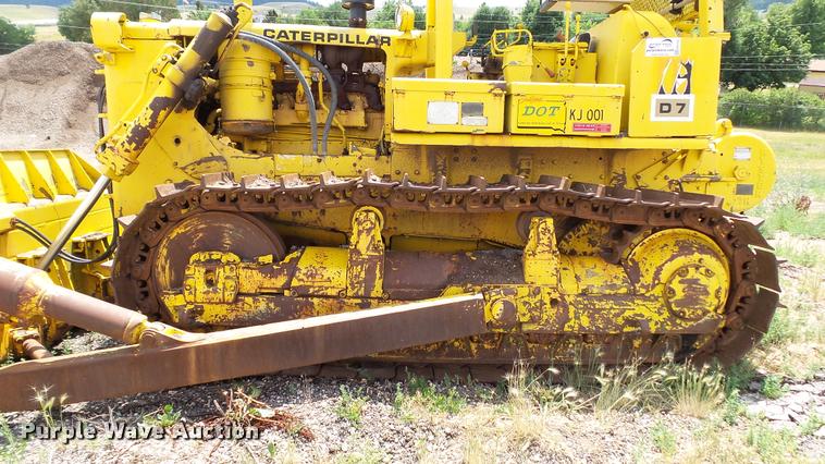 image for item DA1135 1966 Caterpillar D7E dozer