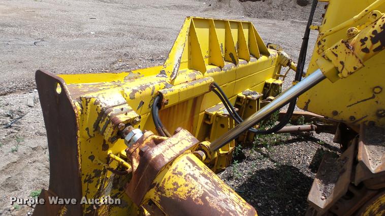 image for item DA1135 1966 Caterpillar D7E dozer