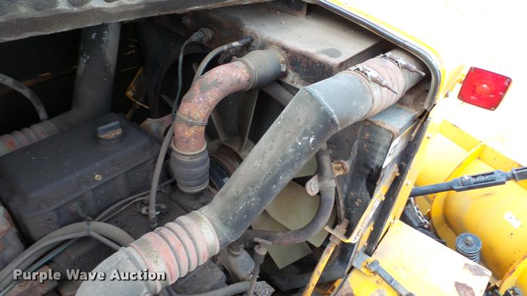 image for item DA1139 1998 Oshkosh P2346 plow/spreader truck