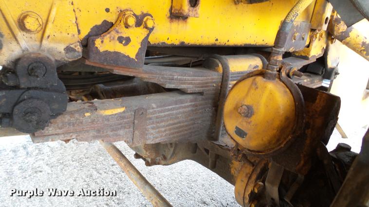 image for item DA1139 1998 Oshkosh P2346 plow/spreader truck