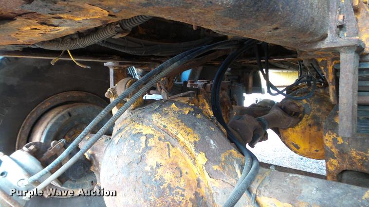 image for item DA1139 1998 Oshkosh P2346 plow/spreader truck