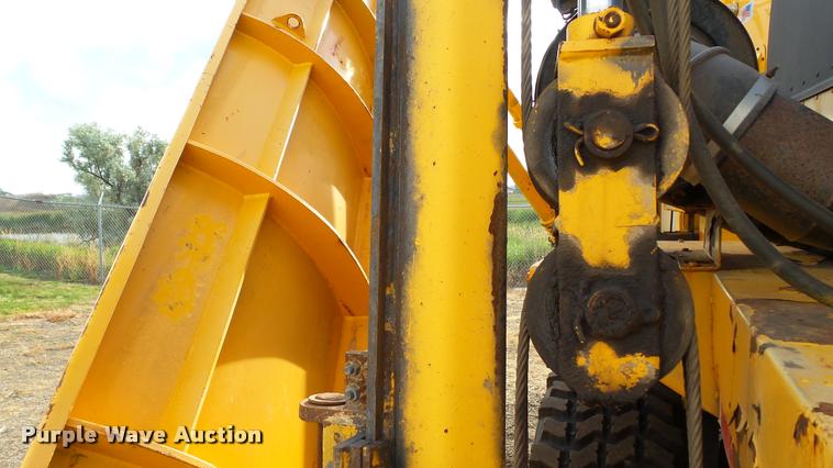 image for item DA1139 1998 Oshkosh P2346 plow/spreader truck