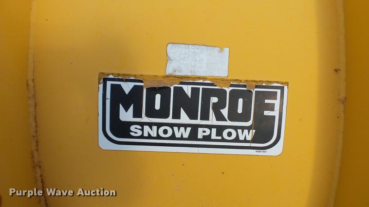image for item DA1139 1998 Oshkosh P2346 plow/spreader truck