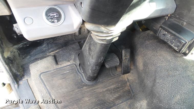 image for item DA1140 2006 Elgin Eagle Series F street sweeper