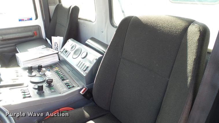 image for item DA1140 2006 Elgin Eagle Series F street sweeper