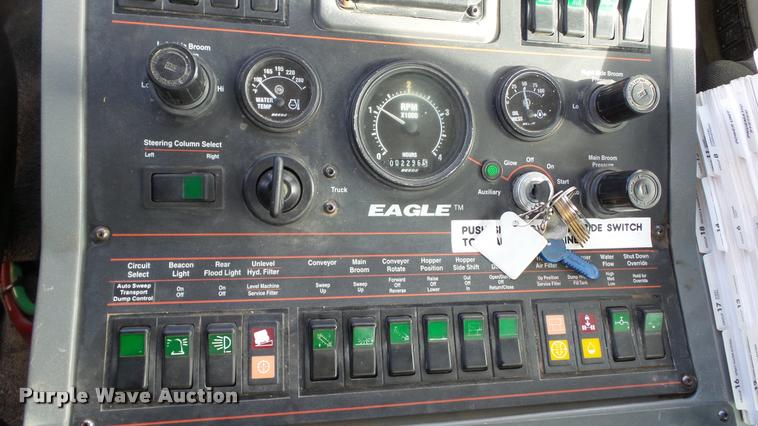 image for item DA1140 2006 Elgin Eagle Series F street sweeper