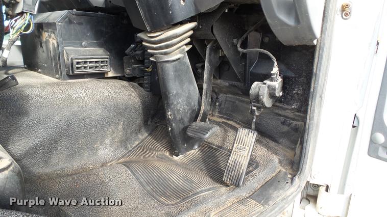 image for item DA1140 2006 Elgin Eagle Series F street sweeper