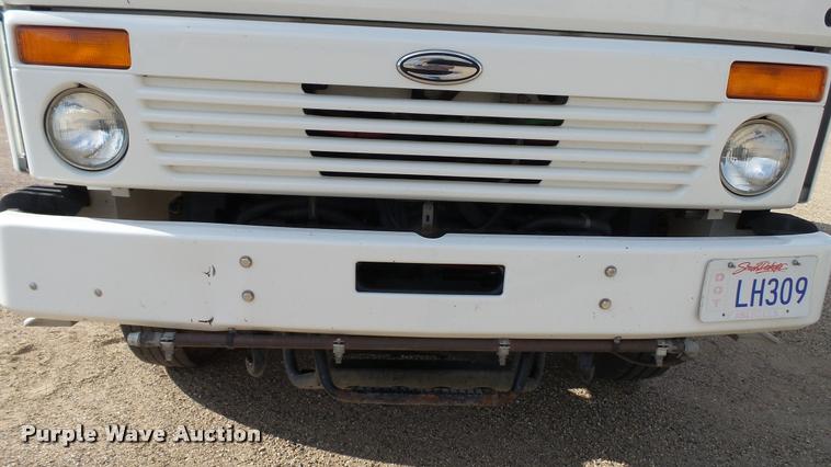 image for item DA1140 2006 Elgin Eagle Series F street sweeper