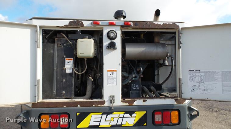 image for item DA1140 2006 Elgin Eagle Series F street sweeper