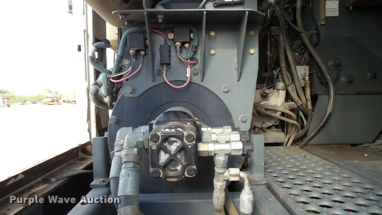 image for item DA1140 2006 Elgin Eagle Series F street sweeper