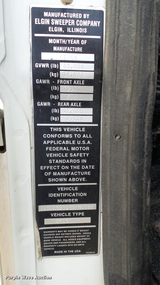 image for item DA1140 2006 Elgin Eagle Series F street sweeper