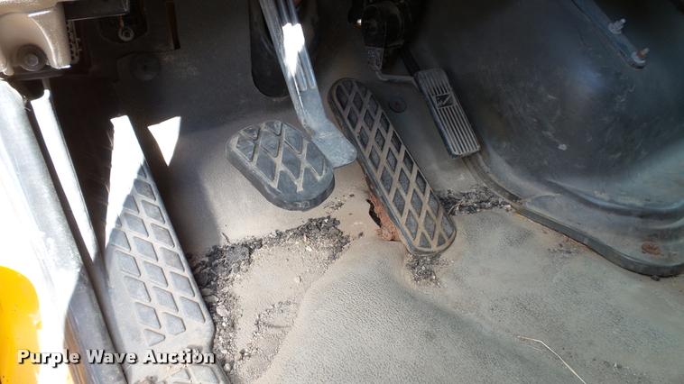 image for item DA1141 2003 Sterling L9500 dump truck