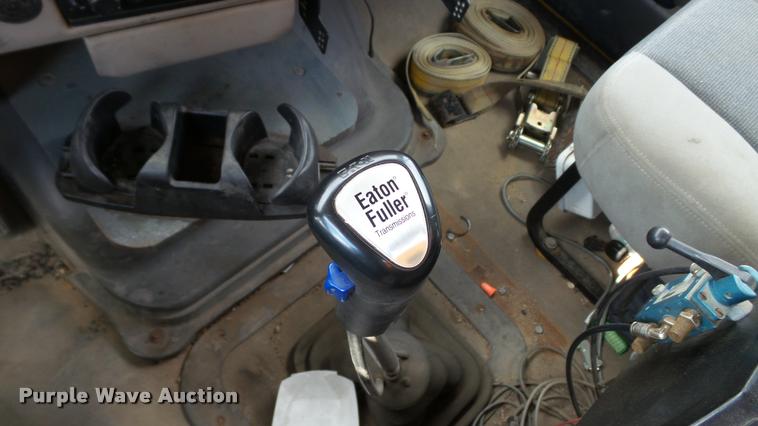 image for item DA1141 2003 Sterling L9500 dump truck