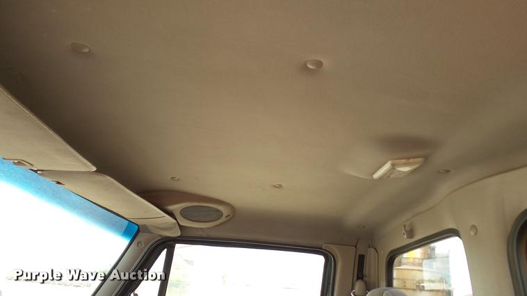 image for item DA1141 2003 Sterling L9500 dump truck