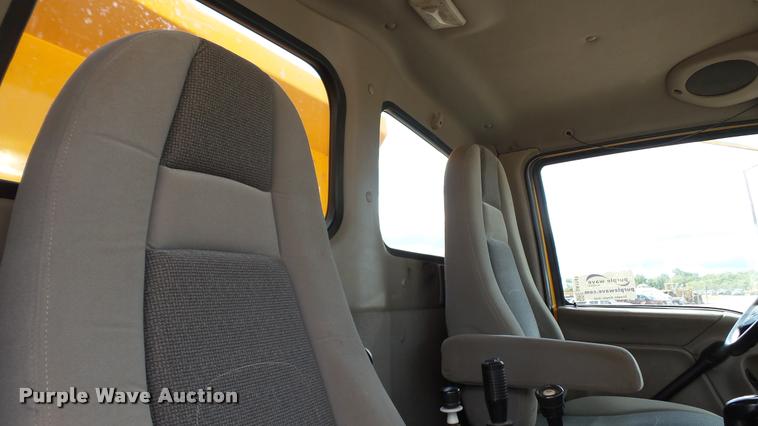 image for item DA1141 2003 Sterling L9500 dump truck