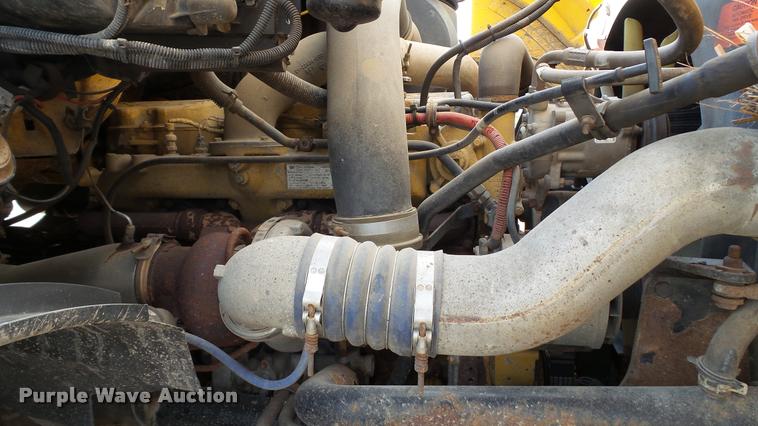 image for item DA1141 2003 Sterling L9500 dump truck