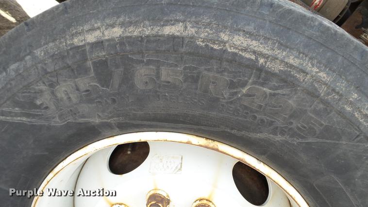 image for item DA1141 2003 Sterling L9500 dump truck