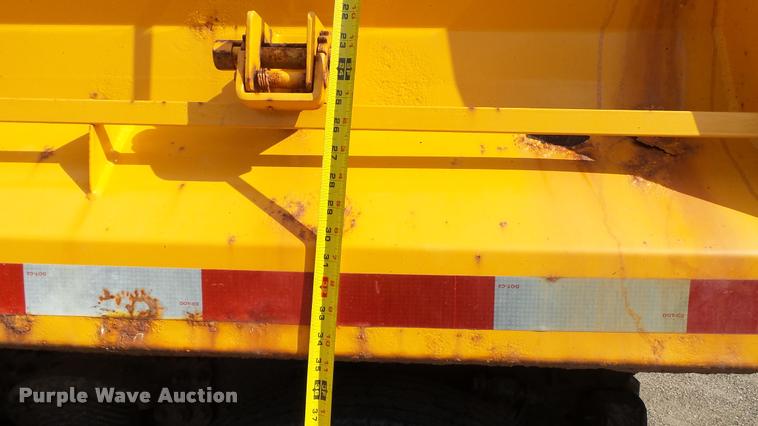 image for item DA1141 2003 Sterling L9500 dump truck