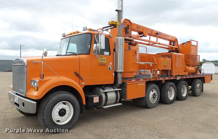 image for item DA1142 1993 Volvo WCM bridge inspection truck