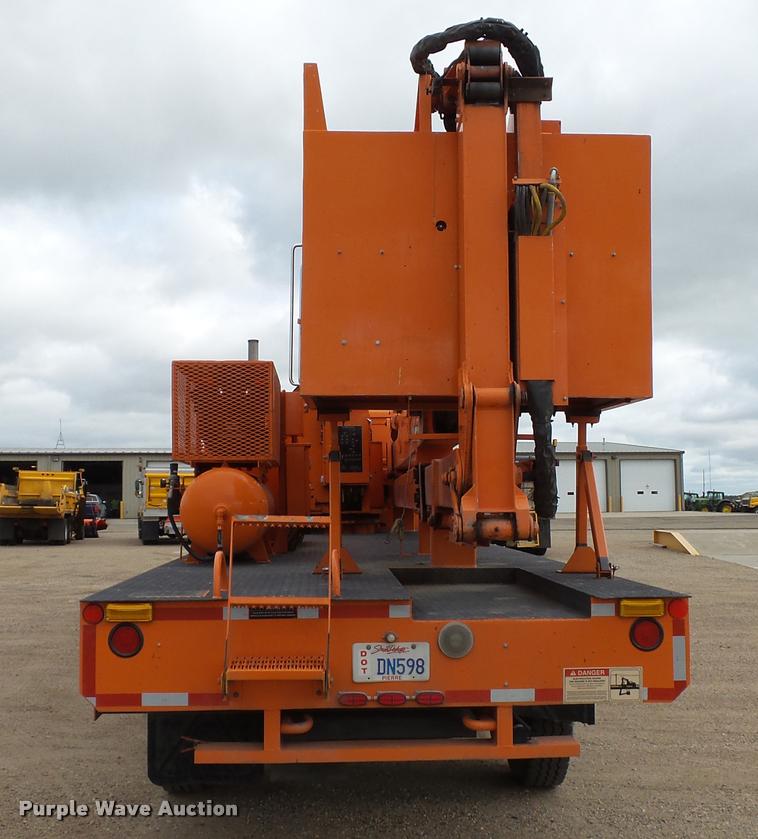 image for item DA1142 1993 Volvo WCM bridge inspection truck