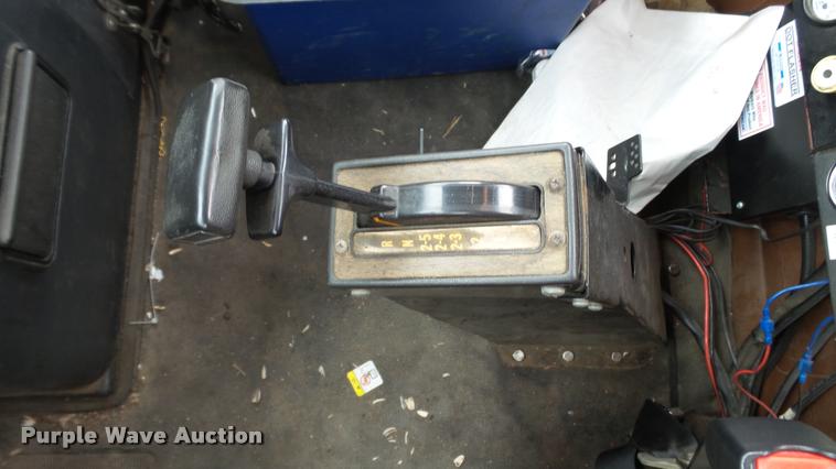 image for item DA1142 1993 Volvo WCM bridge inspection truck