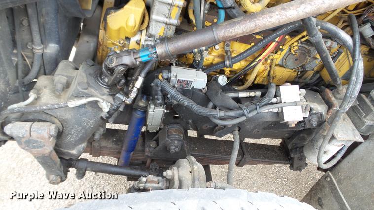 image for item DA1142 1993 Volvo WCM bridge inspection truck