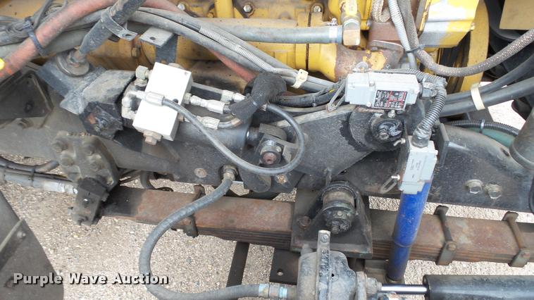 image for item DA1142 1993 Volvo WCM bridge inspection truck