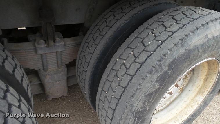 image for item DA1142 1993 Volvo WCM bridge inspection truck