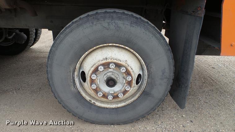 image for item DA1142 1993 Volvo WCM bridge inspection truck