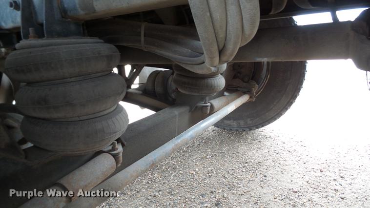 image for item DA1142 1993 Volvo WCM bridge inspection truck