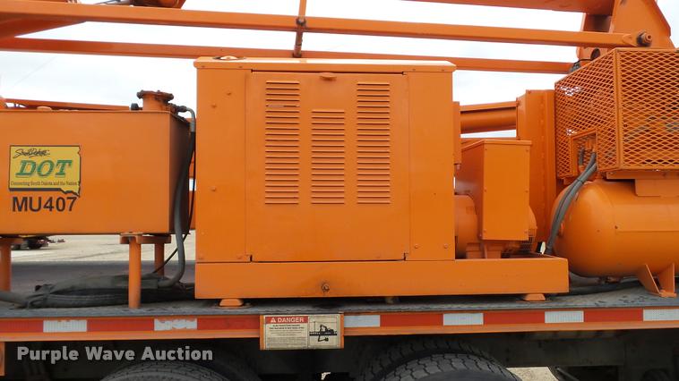 image for item DA1142 1993 Volvo WCM bridge inspection truck