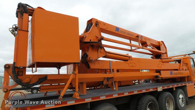 image for item DA1142 1993 Volvo WCM bridge inspection truck